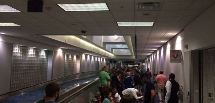 US border queues in Atlanta January 2017
