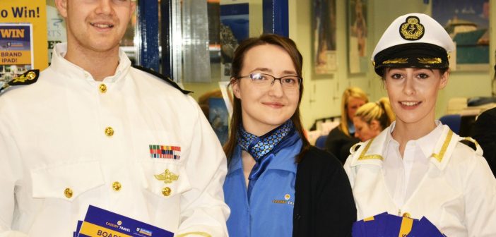Saoirse O'Driscoll of Cassidy Travel in the Square Tallaght (centre) at the launch of the company's 2017 cruise brochure.