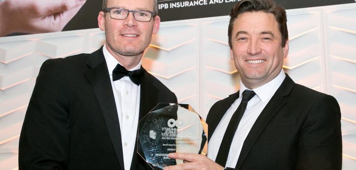 Free repro – please credit Paul Sherwood The Community and Council Awards 2017, held in the Crowne Plaza Hotel, Santry, Dublin. February 2017. National Impact Award - Ireland 2016 Centenary Programme Minister Simon Coveney and John Concannon from Ireland 2016 Programme, pictured at The Community and Council Awards 2017 presented by IPB Insurance and LAMA, which took place at a black tie gala dinner at the Crowne Plaza Hotel Northwood Dublin. The awards recognise and celebrate community and councils together, providing a fantastic opportunity to highlight and celebrate the outstanding work done within communities and to acknowledge unsung heroes. Ireland 2016 Centenary Programme was crowned with the National Impact Award. The programme was the Irish Government’s programme to mark the centenary of the Easter Rising. With over 3,500 events taking place across the island of Ireland, and a further 1,000 overseas, the programme was the largest public history and cultural event ever undertaken by the State.