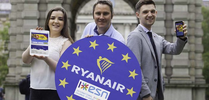 Pictured at Trinity College Dublin, launching a new Ryanair booking platform for Erasmus Student Network members were Robin Kiely, Ryanair Head of Communications, and Erasmus Students, Shannon McBride and Jack Morris,