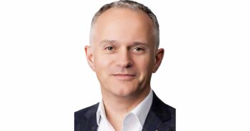 Jeremy Bowen