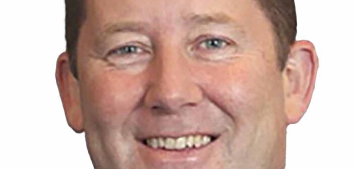 Darragh O’Brien Dublin Airport passenger cap, Airlines for Europe winter schedules, Dublin Airport capacity restrictions, Irish Aviation Authority 2024-2025, IAA passenger cap compliance, Dublin Airport High Court decision, summer 2025 passenger limit, Aer Lingus winter planning 2025-2026, Ryanair expected IAA cap suspension, government commitment lift passenger cap, Dublin Airport economic impact, transport ministers meeting stakeholders.