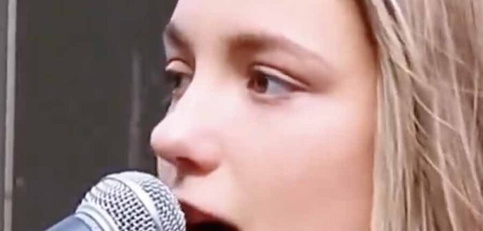 Dublin busker on Grafton Street