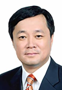 He Dongfeng President of COMAC