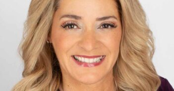 Aimee Craig CEO of AerCap Materials