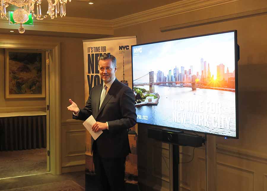 Fred Dixon speaking at the Westbury Hotel in Dublin in 2022