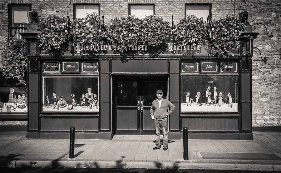 Louis Fitzgerald outside Palmerstown House 1979