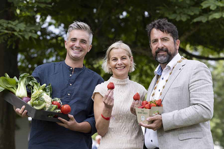 TV chef Donal Skehan, Breda Leonard, Country Crest, Chair Fingal Food Network and Cllr Brian McDonagh, Mayor of Fingal
