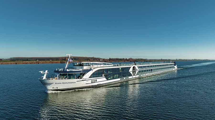 Riviera Resplendence