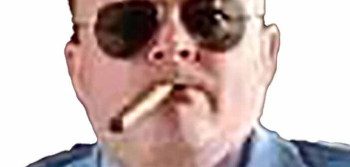 Tóth Karoly king of Castles H&S