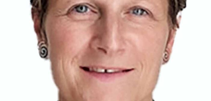 Angela Rolfe International Council on Monuments and Sites