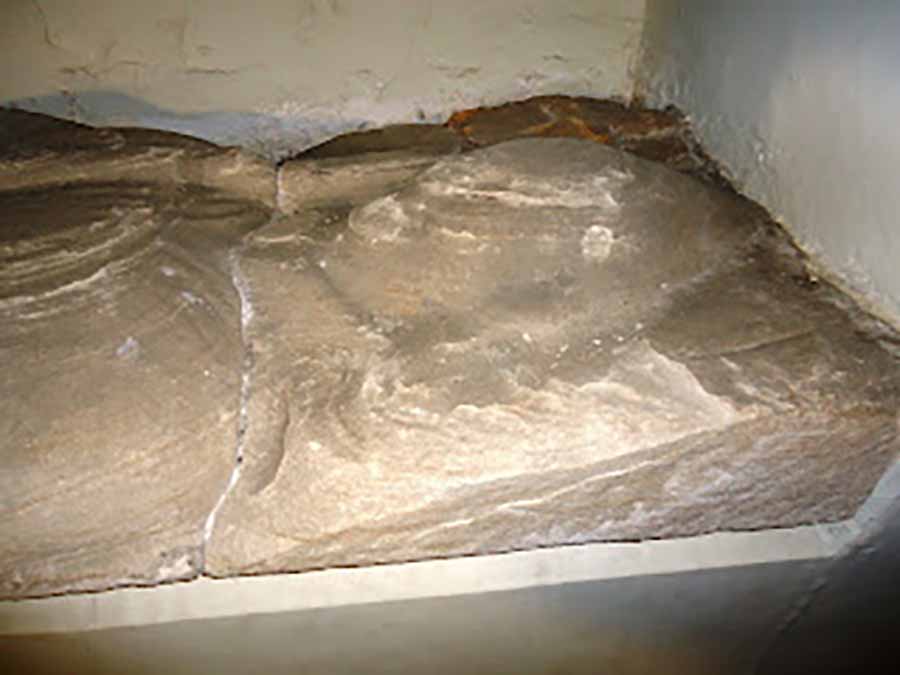 Effigy of Samuel Ua hAingliui
