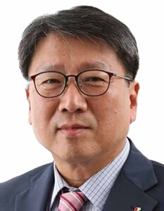 Jeong Hong-geun outgoing CEO of T'way Air
