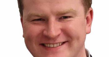 Michael Murphy TD, James O'Conno chair of the Joint Oireachtas Committee on Tourism