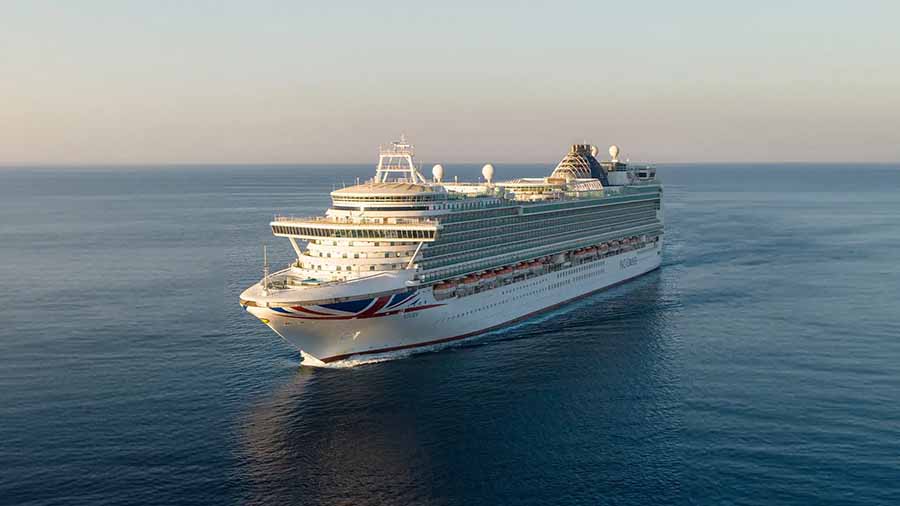  P&O Azura