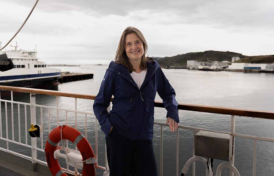 Lisa Warner onboard MS Nordlys