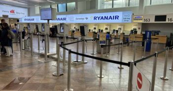Ryanair check in at Vienna airport