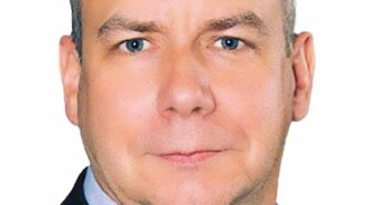 Jochen Schnad M<D of Fly4