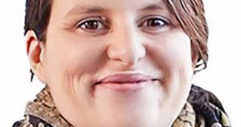 Lynn Scarff of the National Museum