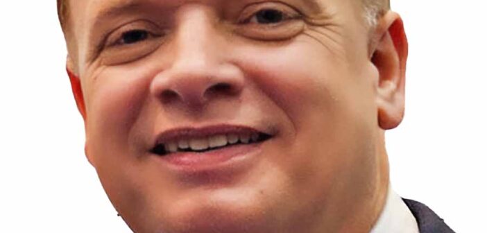 Seamus Heaney head of Visit Cork