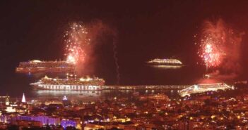 Ten cruise ships gather in Madeira for New Year’s Eve firework display