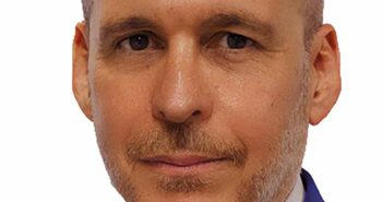  Alexander D'Orsogna Director of ENAC Italian Civil Aviation Authority