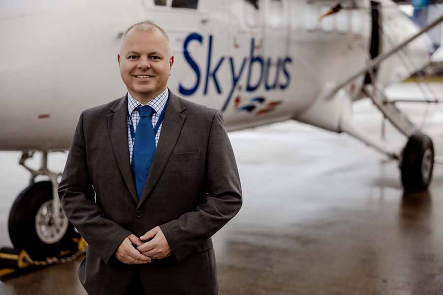 Jonathan Hinkles CEO of Skybus