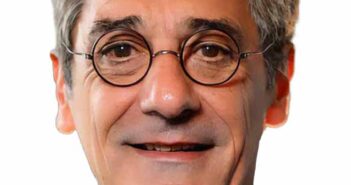 Serge Papin France Minister for Tourism