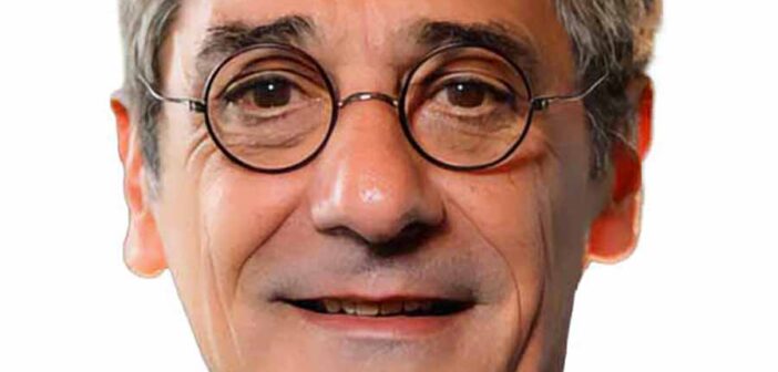 Serge Papin France Minister for Tourism