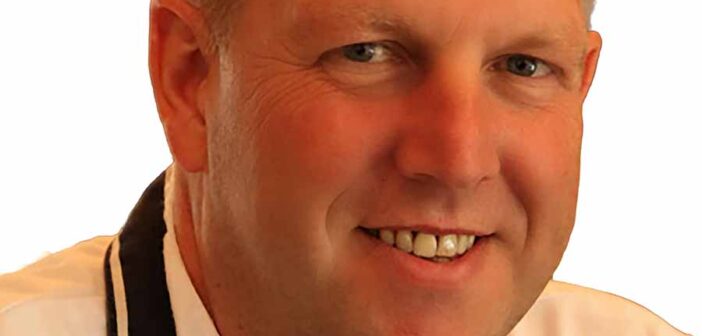 Ivan O’Neill Sinton's at The Bridge, Scarva