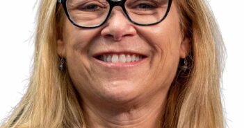 Janet Petro Director of the Kennedy Space Centre