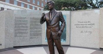 John F Kennedy status in Dallas