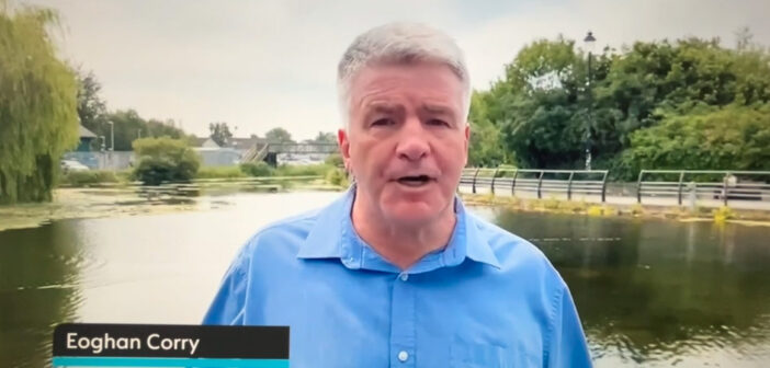 Eoghan Corry Eagarthóir, Travel Extra