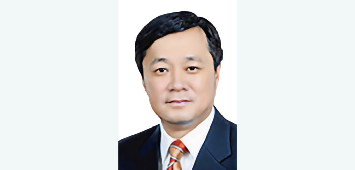 He Dongfeng President of COMAC