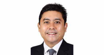 Yuthachai Charanachitta CEO ONYX Group