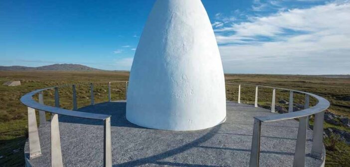 Alcock & Brown memorial