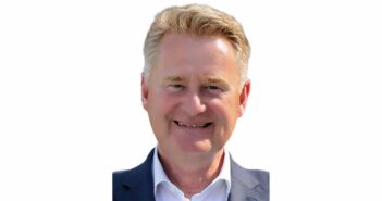 Jens Schwanen managing director or BDB